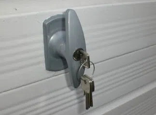 Ellington Locksmith Store Ellington, CT 860-744-3008 - 17a-Garage-Door-Locks