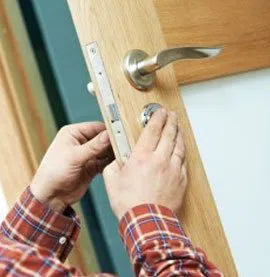 Ellington Locksmith Store Ellington, CT 860-744-3008 - 7-Lock-Changing